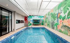 RedDoorz Plus near Lembang Park&Zoo